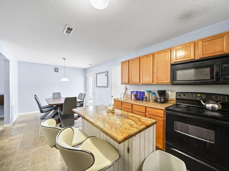 2803 Ballyvaughn Drive , Unit 48, Columbus, OH 43219 Photo 16