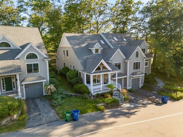 141 Johnson Woods Drive, Unit 141, Reading, MA 01867