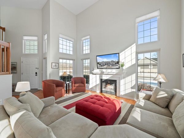 1853 Woodland CIRCLE, Unit 12-01, Lake Geneva, WI 53147