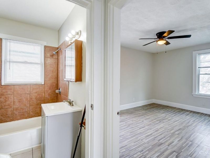 1626 Iliff Avenue, Cincinnati, OH 45205 Photo 16