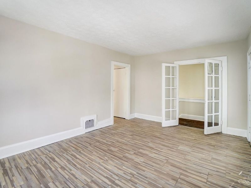 1626 Iliff Avenue, Cincinnati, OH 45205 Photo 9