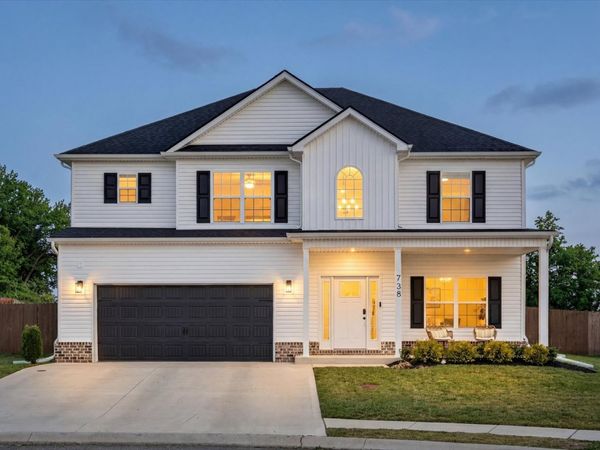 738 Emma Dean Ct , Clarksville, TN 37042