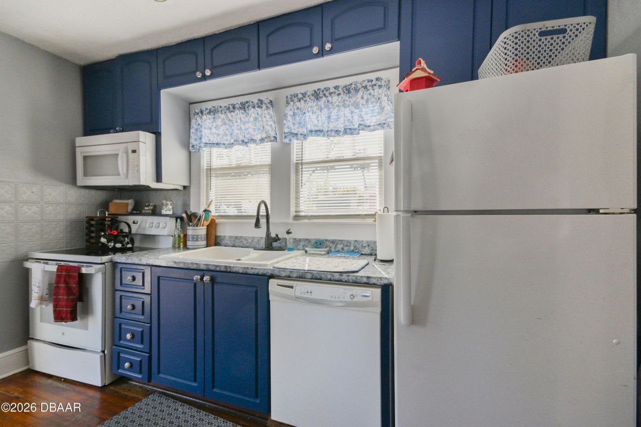 118 E Yelkca Terrace, Edgewater, FL 32132 Photo