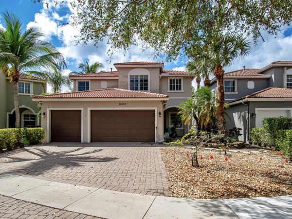 10833 Lake Wynds Court, Boynton Beach, FL 33437
