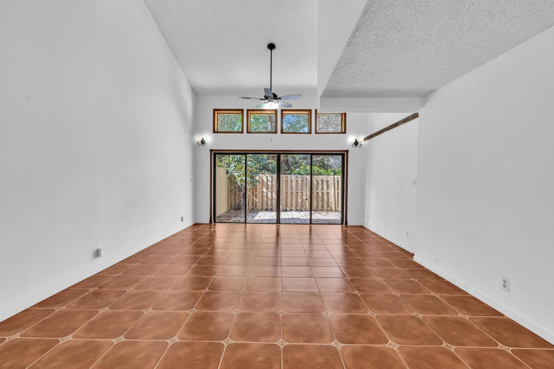 1400 NW 9th Avenue, Unit E-33, Boca Raton, FL 33486 Photo