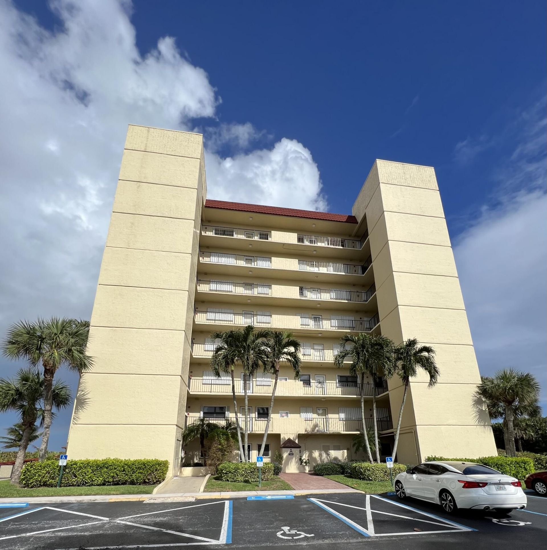 7440 S Ocean Drive, Unit 723, Jensen Beach, FL 34957 Photo