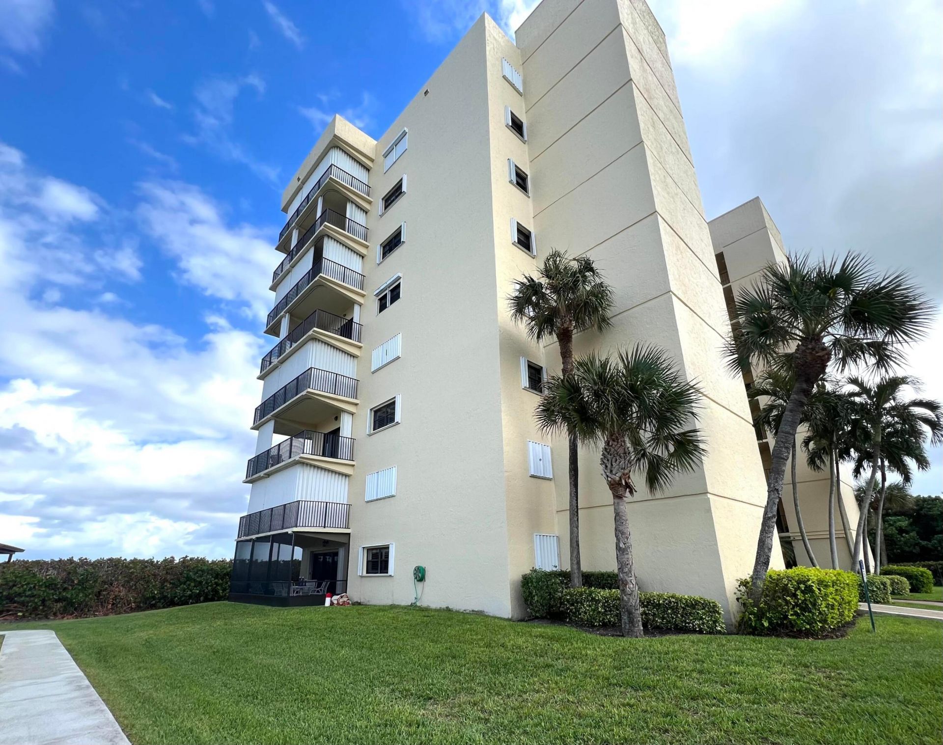 7440 S Ocean Drive, Unit 723, Jensen Beach, FL 34957 Photo