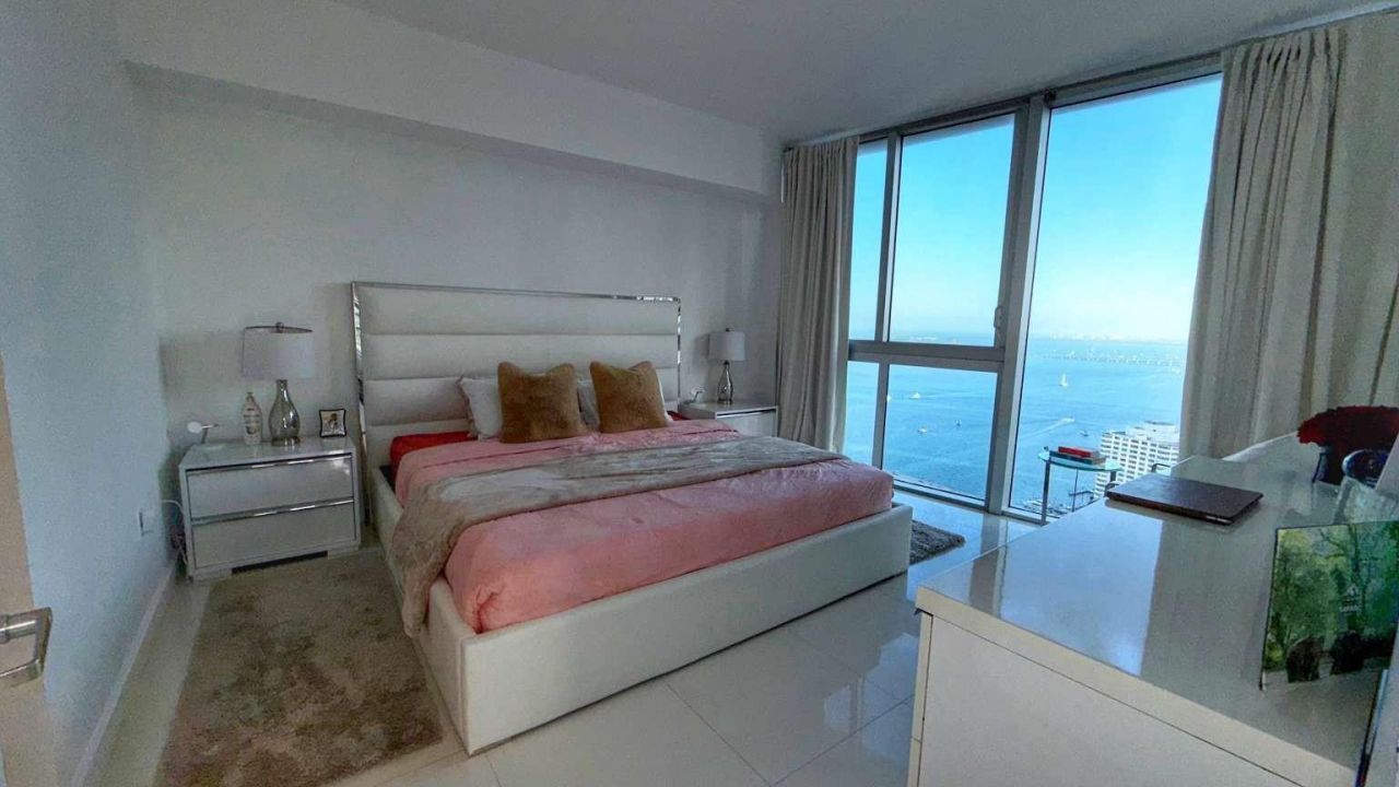 485 Brickell Ave, Unit 3608, Miami, FL 33131 Photo