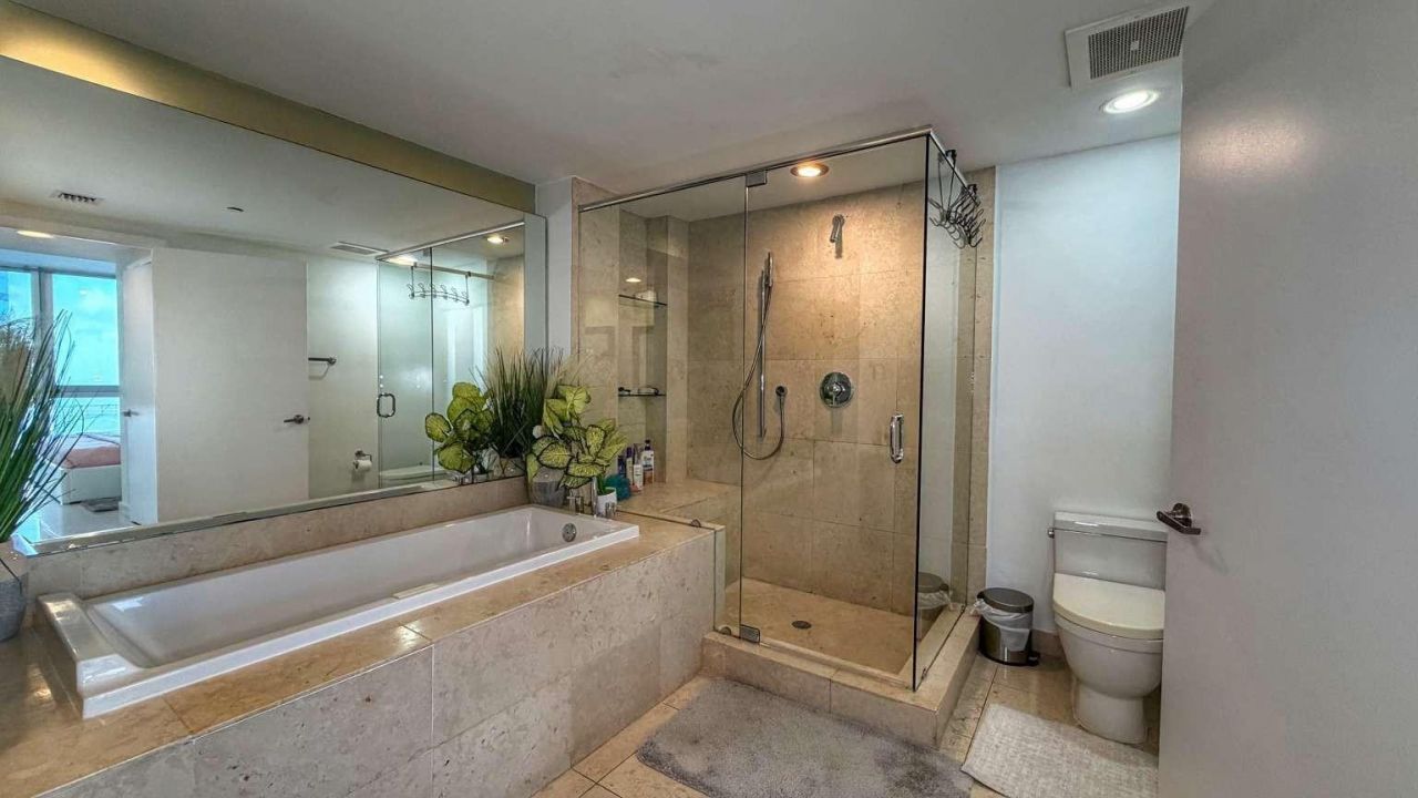 485 Brickell Ave, Unit 3608, Miami, FL 33131 Photo