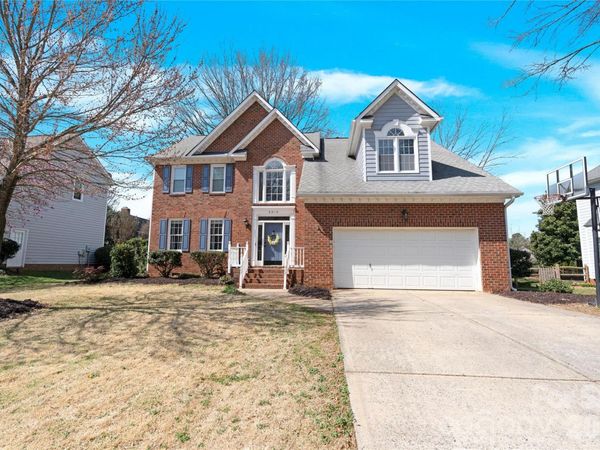 8810 Peppergrass Lane, Waxhaw, NC 28173