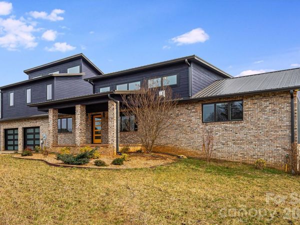 76 Murray Debruhl Road , Alexander, NC 28701