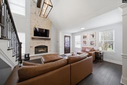 205 Mansfield Circle  photo 4