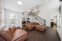 205 Mansfield Circle  photo 4