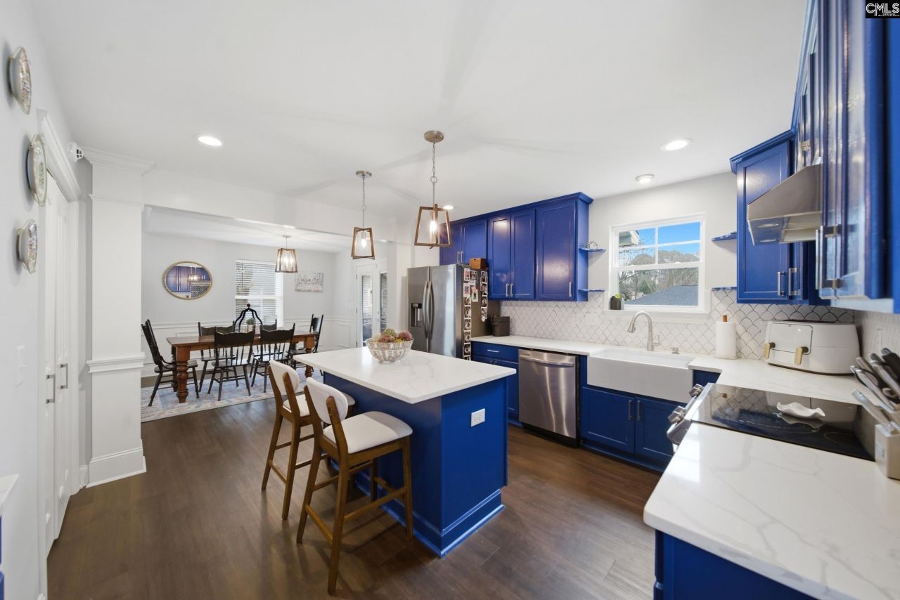 205 Mansfield Circle  Photo 9