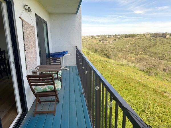 3079 Cowley Way, Unit 38, San Diego, CA 92117