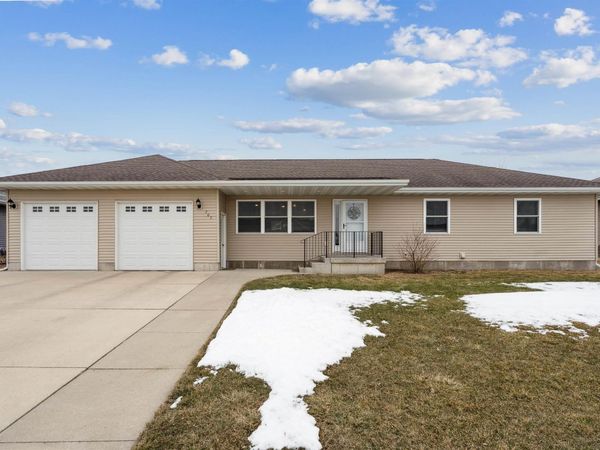 703 Juniper Drive, Independence, IA 50644