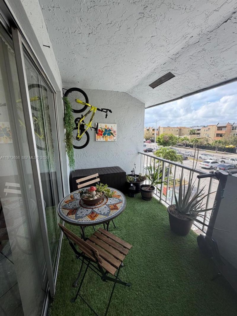 6195 W 18th Ave , Unit G326, Hialeah, FL 33012 Photo