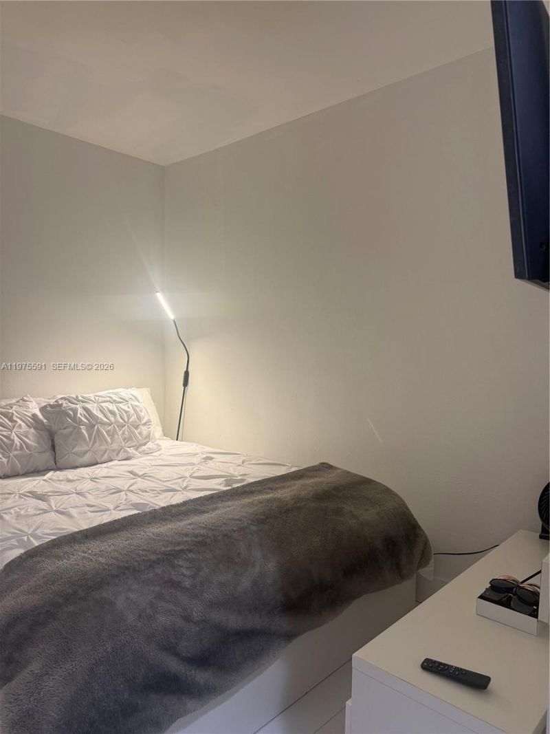 1390 Ocean Dr , Unit 304, Miami Beach, FL 33139 Photo