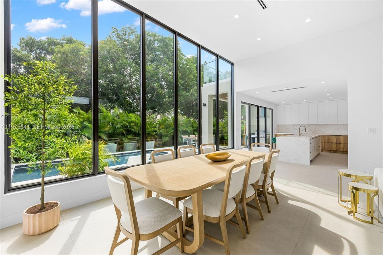 66 NW 50th St, Miami, FL 33127 Photo