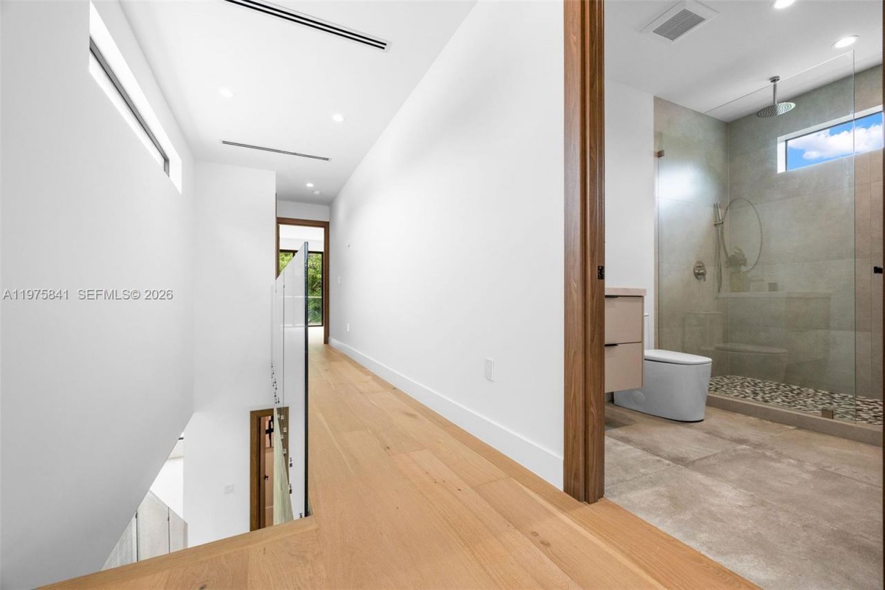 66 NW 50th St, Miami, FL 33127 Photo