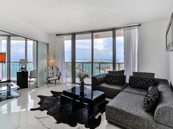 1750 N Bayshore Dr , Unit 5002, Miami, FL 33132