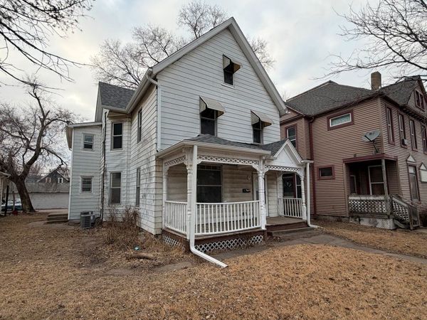 718 17th Street , Rock Island, IL 61201