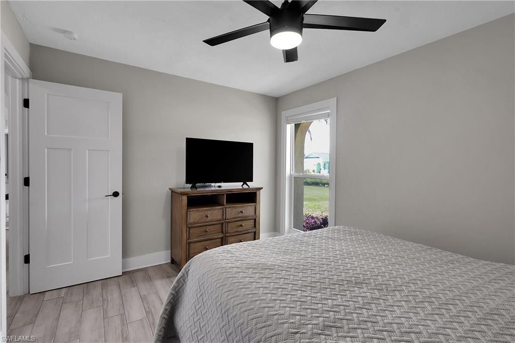 4013 SW 2nd Pl, Cape Coral, FL 33914 Photo