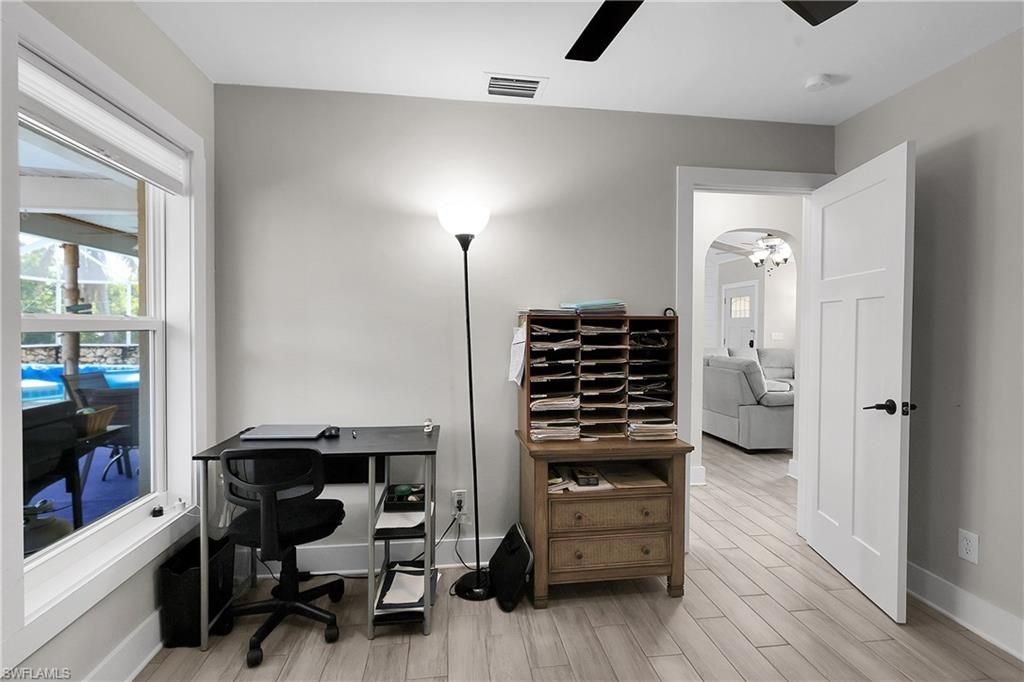 4013 SW 2nd Pl, Cape Coral, FL 33914 Photo