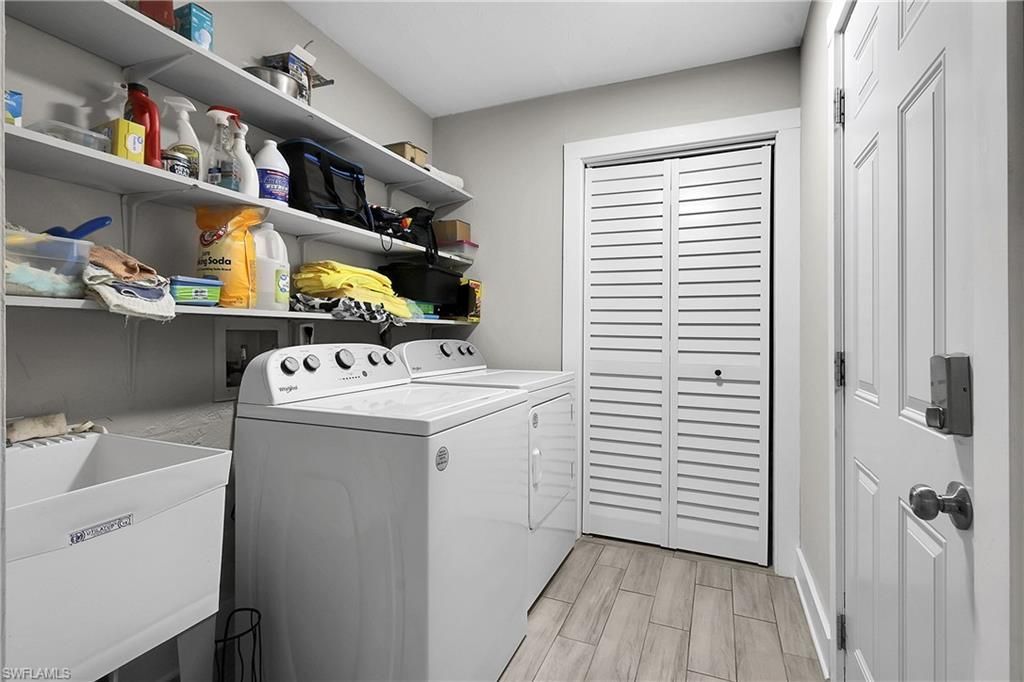 4013 SW 2nd Pl, Cape Coral, FL 33914 Photo