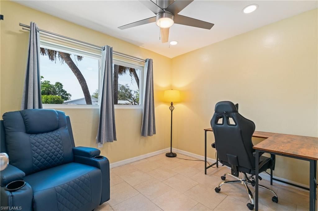 1006 April Ln, North Fort Myers, FL 33903 Photo