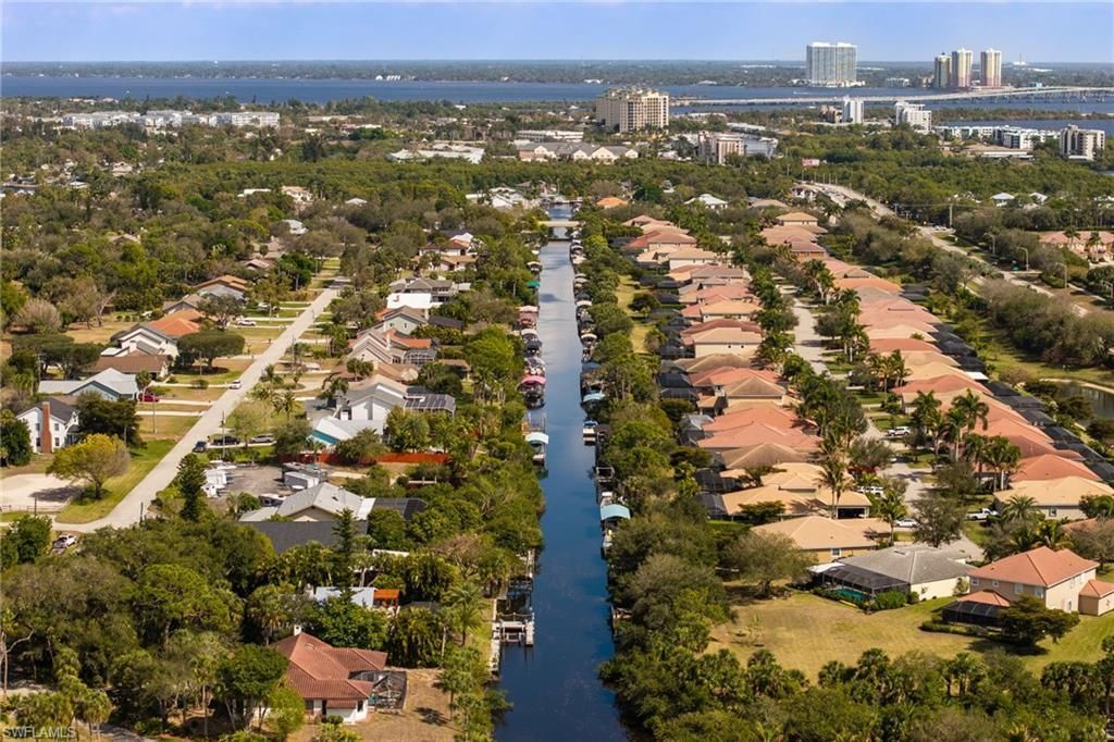 1006 April Ln, North Fort Myers, FL 33903 Photo