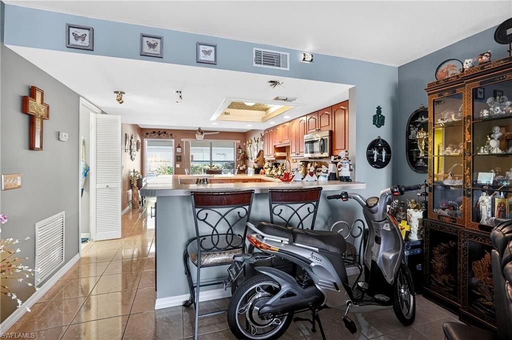 123 SW 47th Ter, Unit 102, Cape Coral, FL 33914 Photo