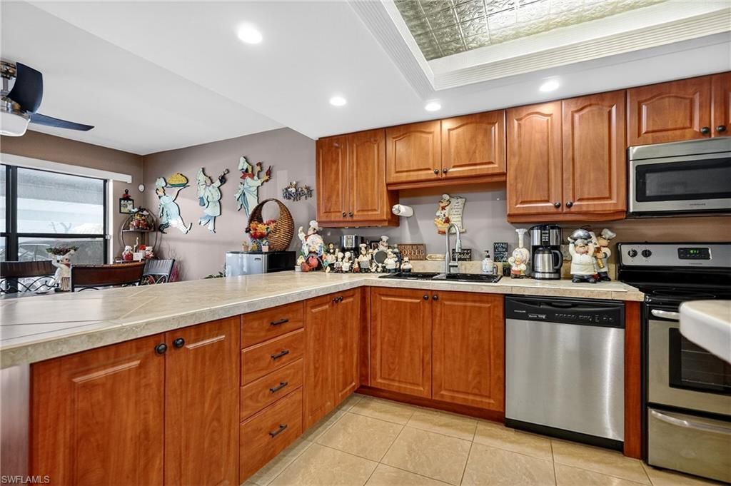 123 SW 47th Ter, Unit 102, Cape Coral, FL 33914 Photo