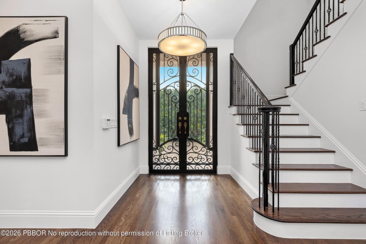 125 Via Vizcaya, Palm Beach, FL 33480 Photo