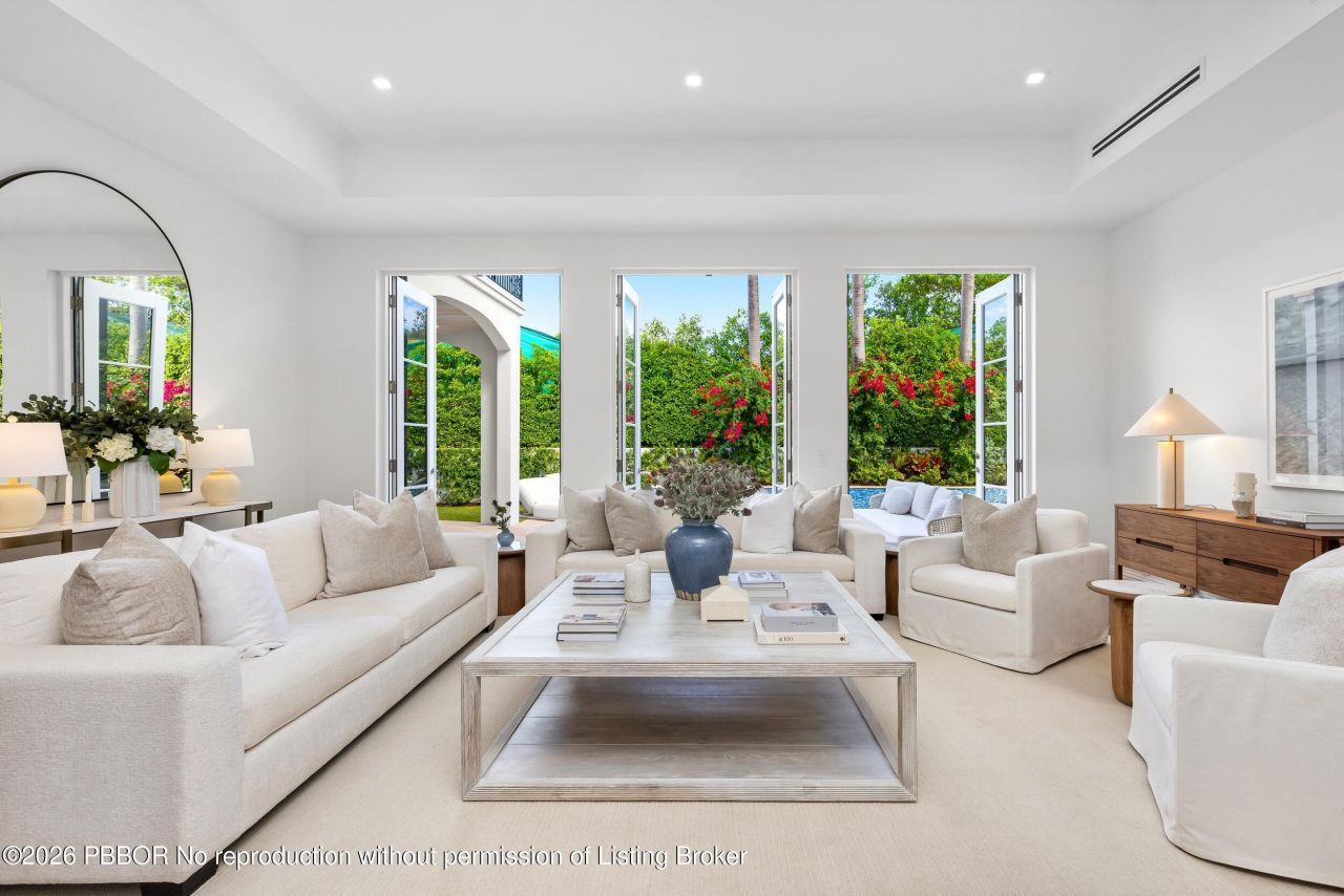 125 Via Vizcaya, Palm Beach, FL 33480 Photo