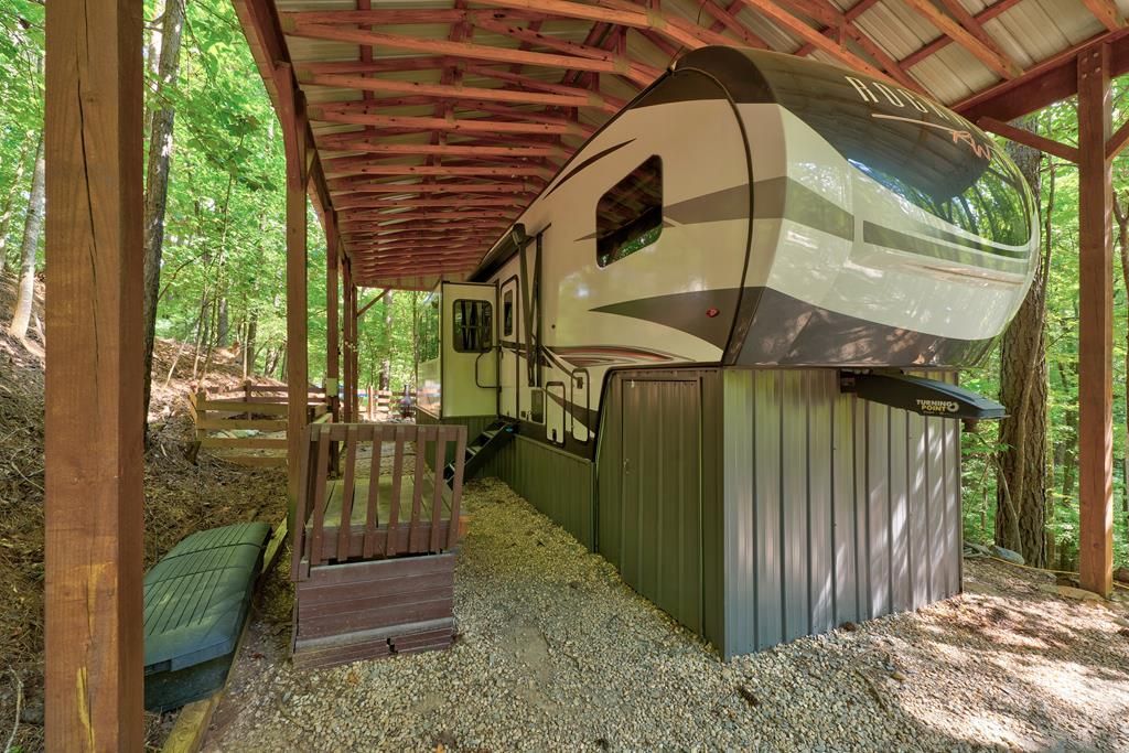 52 25th Street, Ellijay, GA 30540 Main Photo