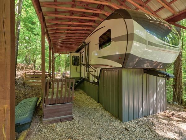 52 25th Street, Ellijay, GA 30540