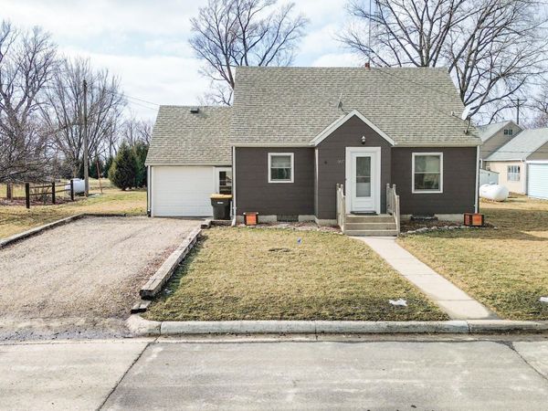 1837 Barr Street, Wabasso, MN 56293