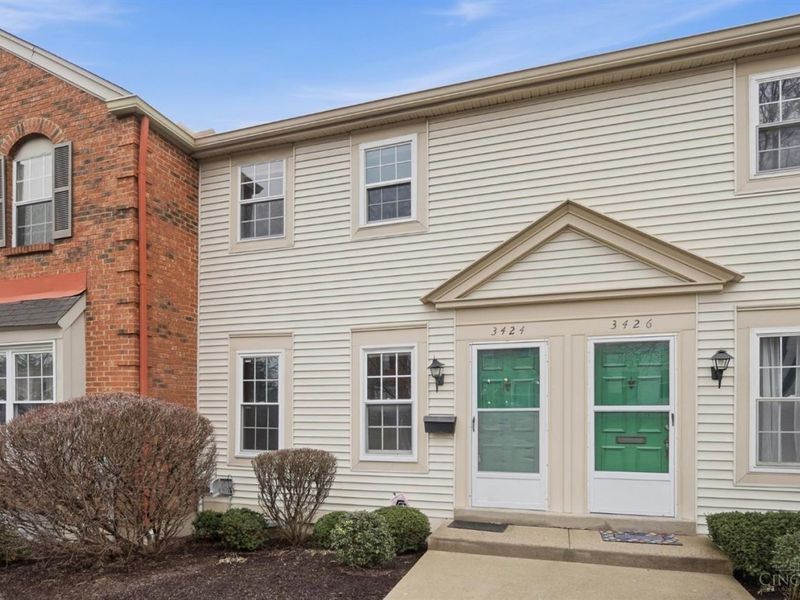 3424 Sunbury Lane, Unit 301, Colerain Township, OH 45251 Photo 2