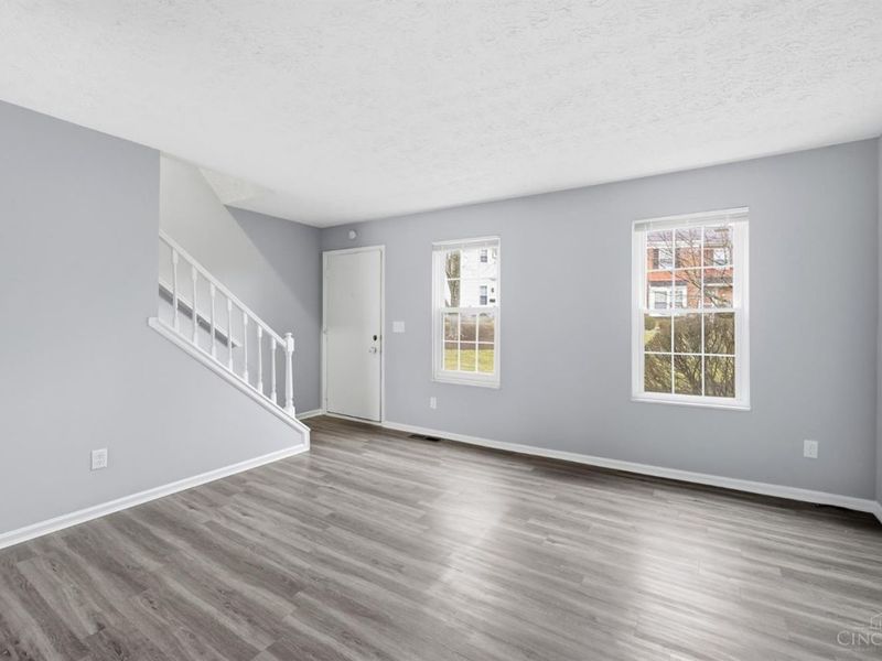 3424 Sunbury Lane, Unit 301, Colerain Township, OH 45251 Photo 4