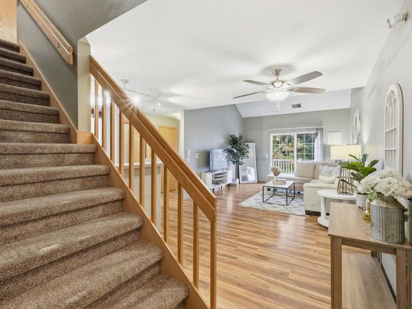 10 Kings Mill Circle, Unit 304, Madison, WI 53718