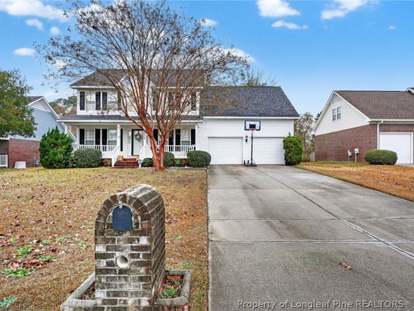 1932 Ashridge Drive, Fayetteville, NC 28304