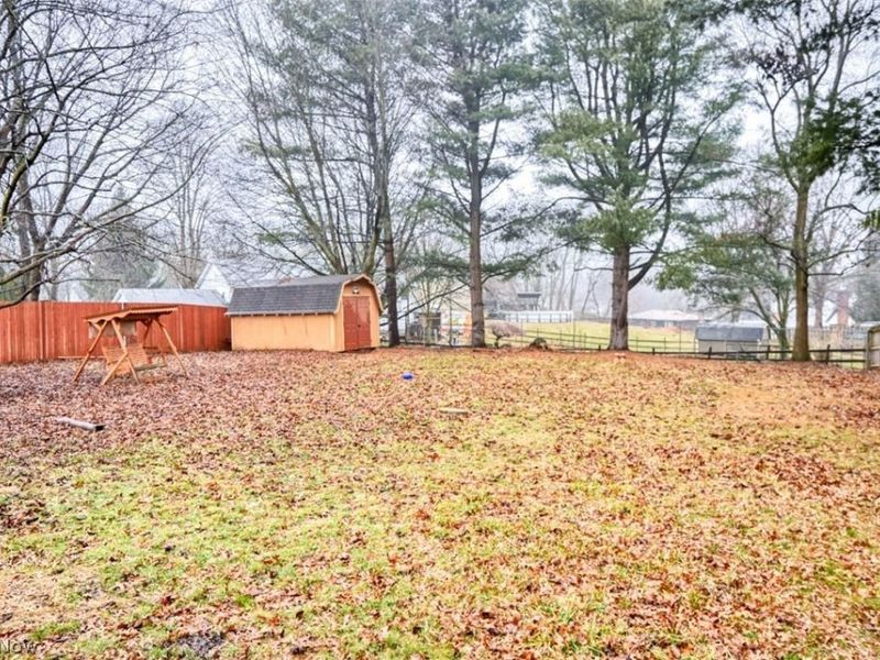 11371 Sagebrush Avenue NE, Uniontown, OH 44685 Photo 23