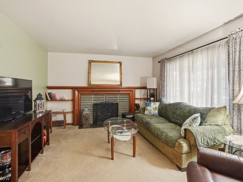 1605 Multnoma Avenue, Akron, OH 44305 Photo 3