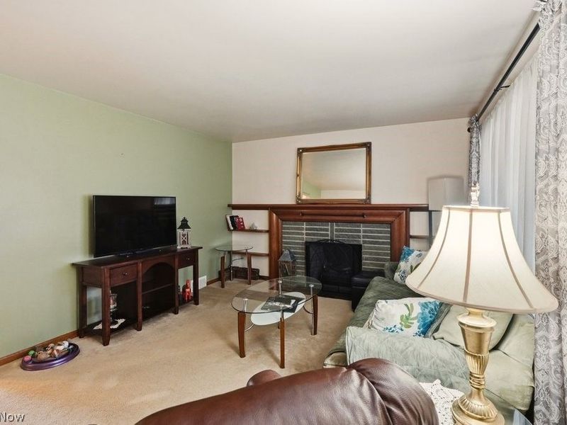 1605 Multnoma Avenue, Akron, OH 44305 Photo 4