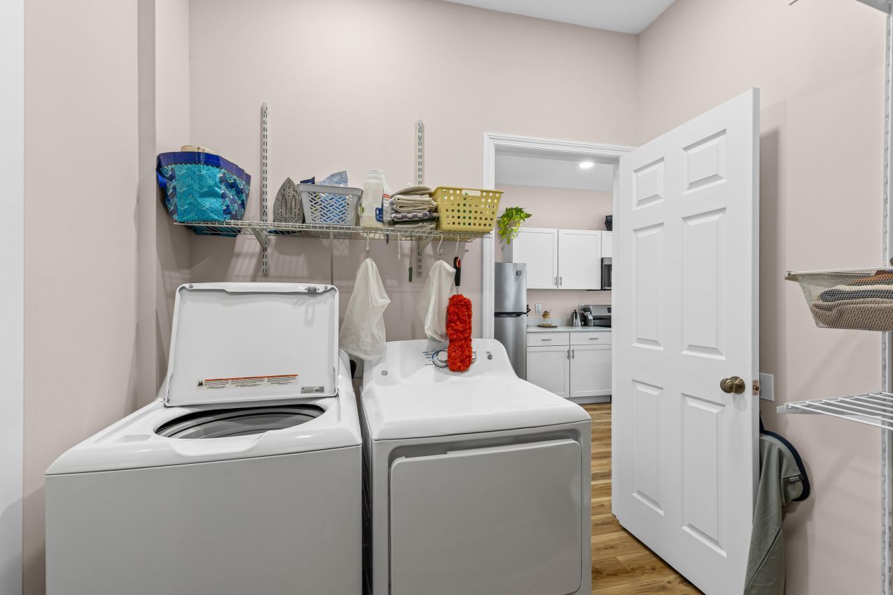 5760 Pilgrim Avenue Photo 13