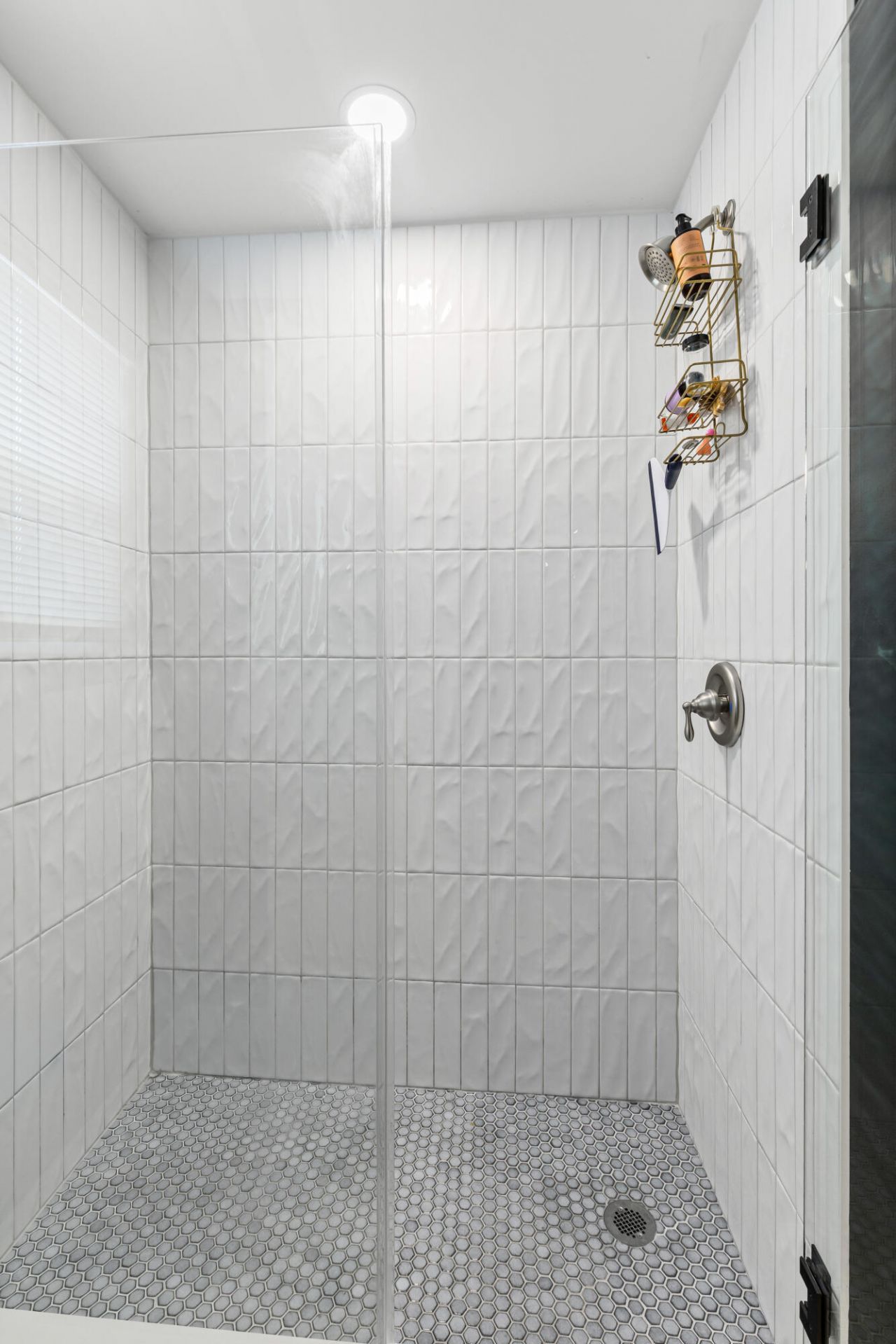 5760 Pilgrim Avenue Photo 24