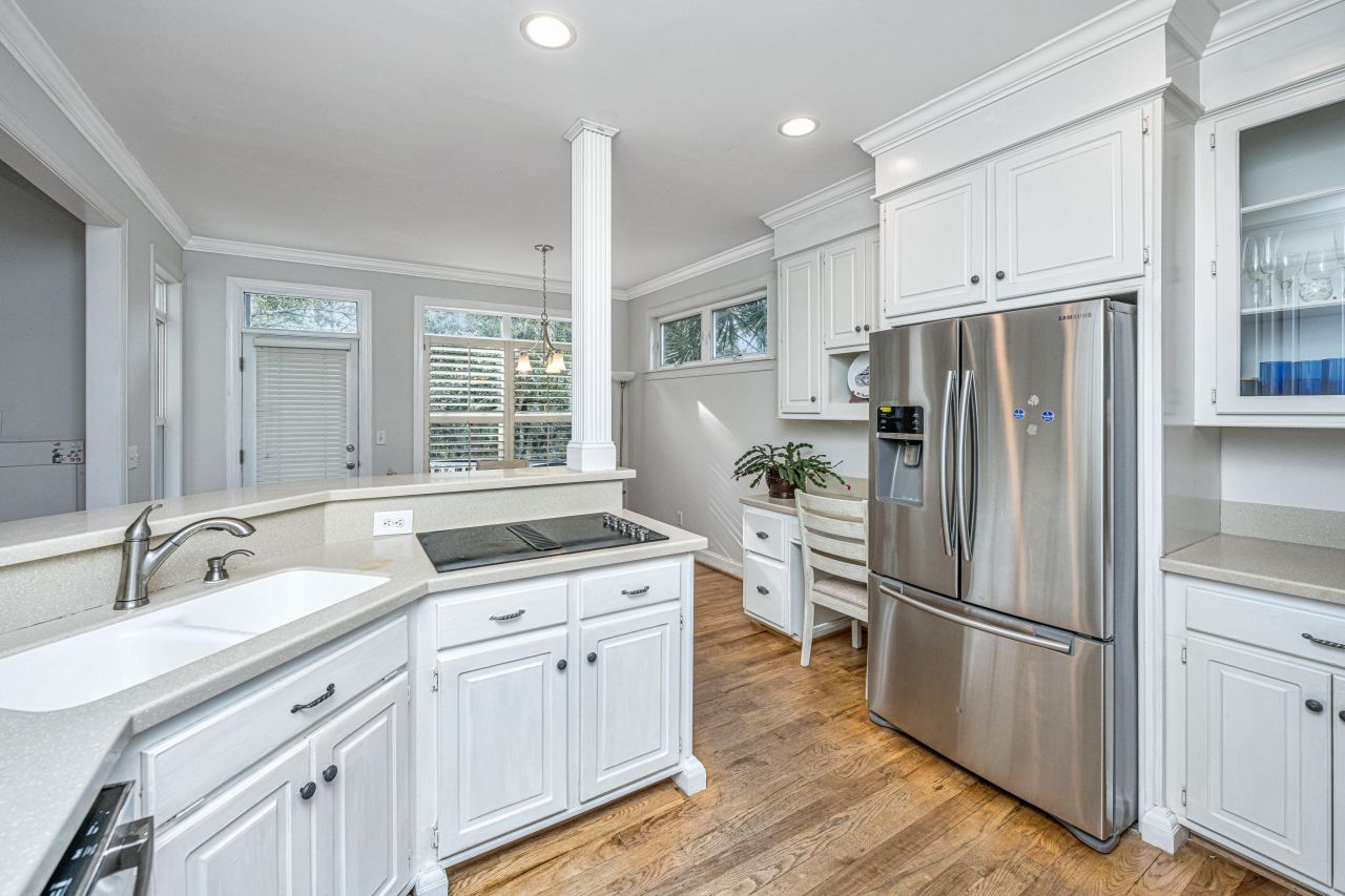 509 Chimney Bluff Drive Photo 14