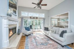 509 Chimney Bluff Drive photo 4