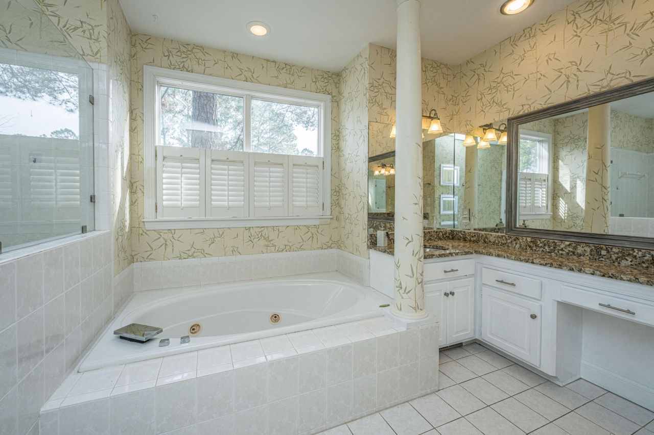 509 Chimney Bluff Drive Photo 28